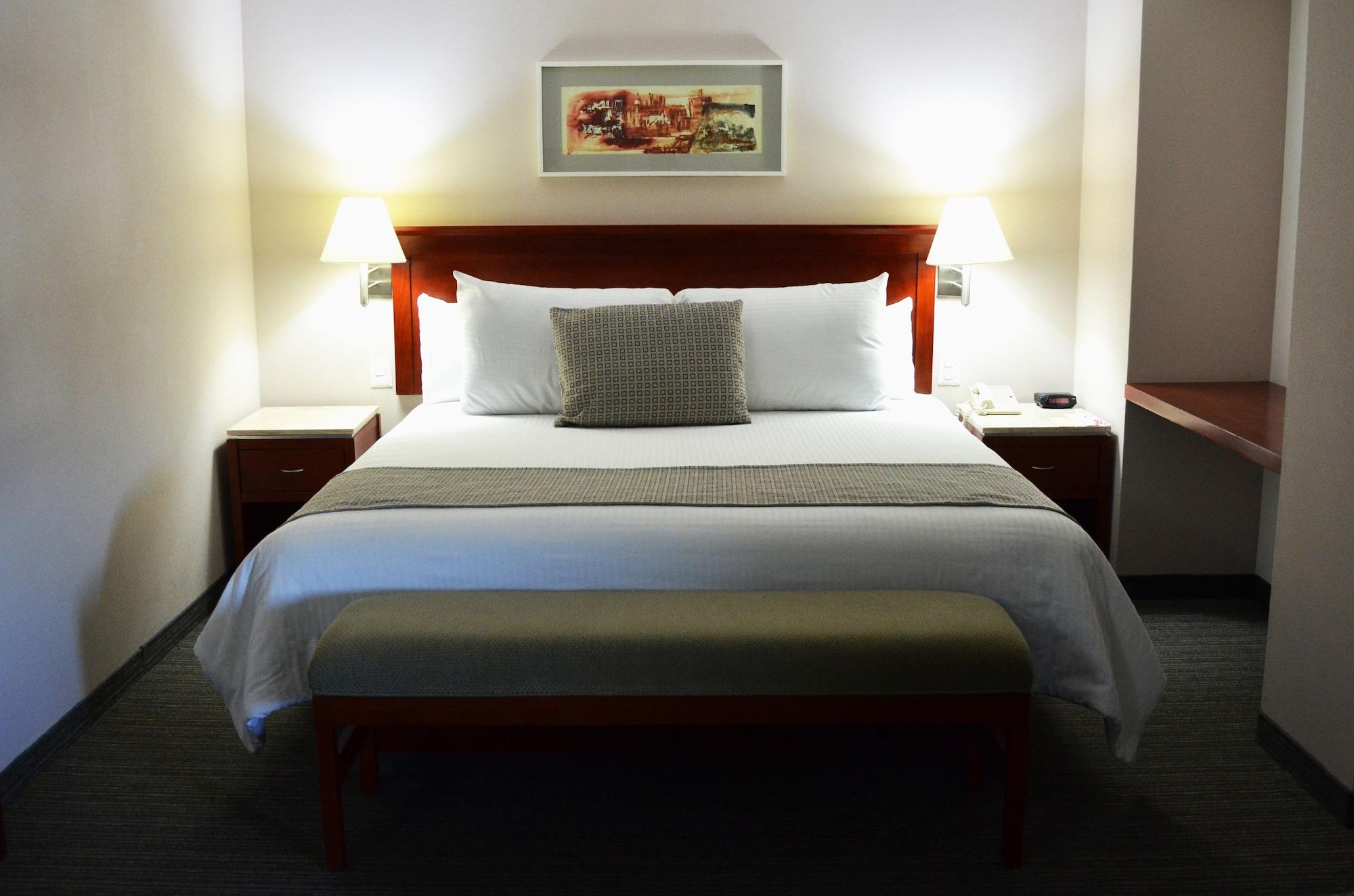 Casa Inn Business Hotel Celaya Kültér fotó