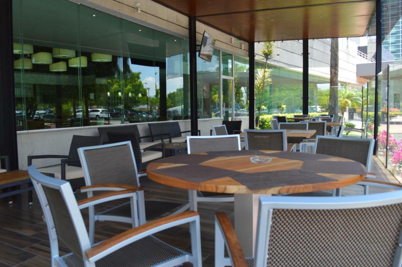 Casa Inn Business Hotel Celaya Kültér fotó